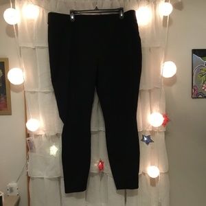 NEW, Size 2X 20W-22W Skinny Pants.